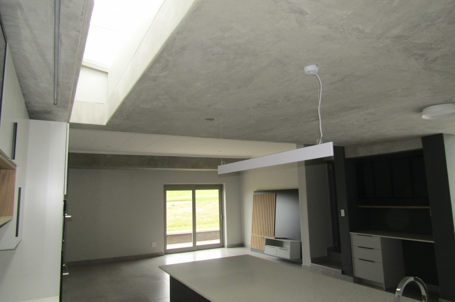 4 Bedroom Property for Sale in Oubaai Western Cape